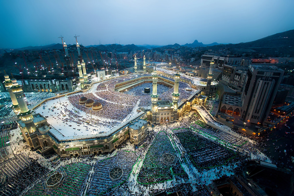 holy-grand-mosque-makkah-saudi-arabia-islam-ramadan-canon-5d-mark-ii-16-35mm-thamer-al-hassan-1-1024x682