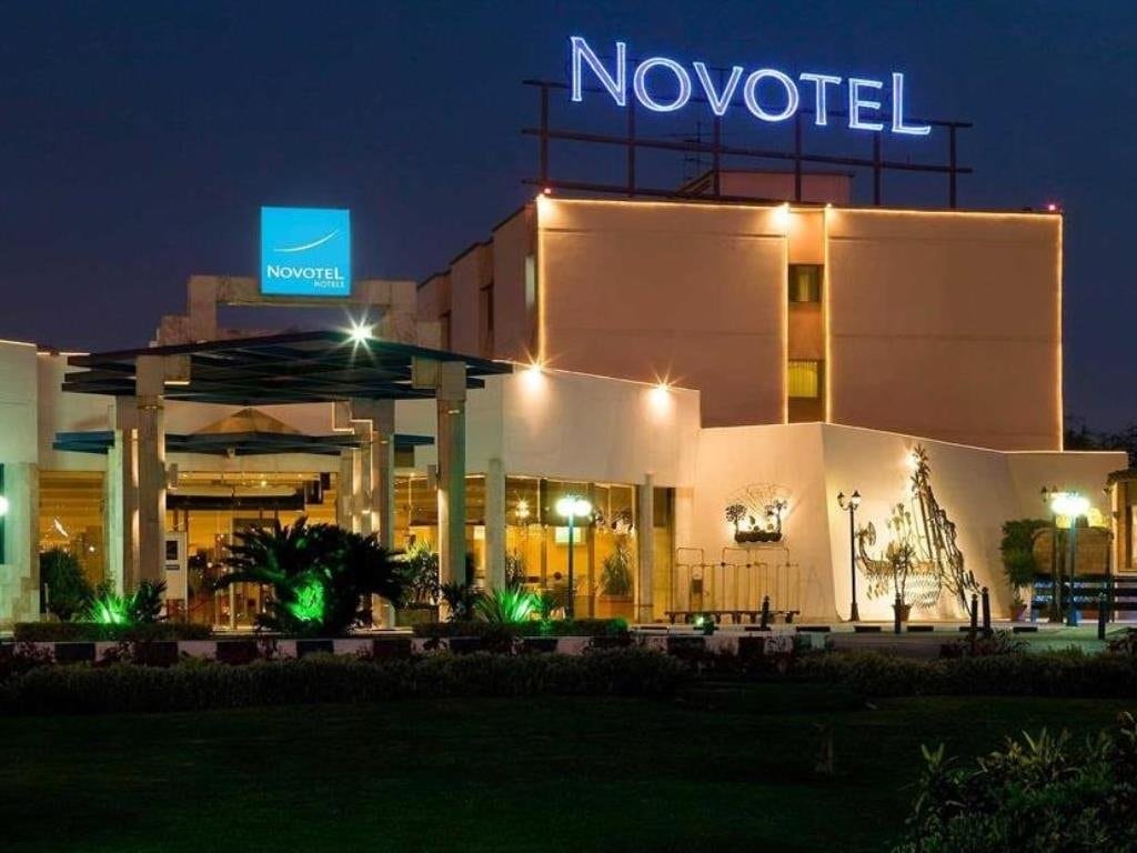فندق نوفوتيل المطار